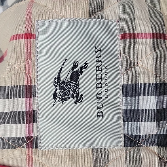 Burberry quilted field jacket medium pink/redish - Picture 5 of 12